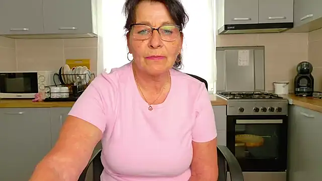 Sweetangell69_ - Flash boobs