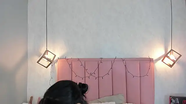 NINAMARTINS - use dildo glass in my pussy 🤤🥵