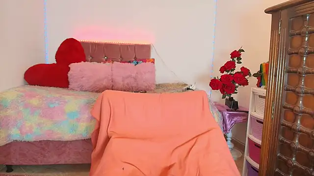 Cat_nasty - suck my nipples 💋