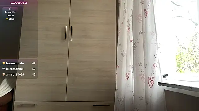 ShavondaMulrenin - masturbate a pussy