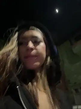 Lindaandtony - Deep throat in the street🍆😈🥵