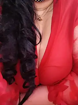 Veronica-Vee - محتاجة هدا الهدف فضلا وليس امرا