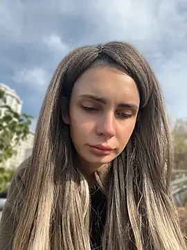 SandraCarter - Show ass in public park