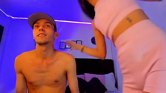 IzzyHiltton_ - anal show
