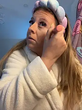 Poppyshaw_ - Gag on Dildo 💕