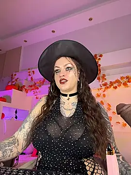Tattitude_ - Topless 10 minutes