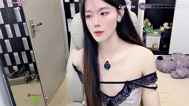 Yueyue-MM - 上空直播5分钟