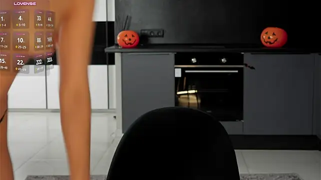 DiannMccarl - flash my pretty tits
