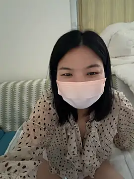 Yingbaby-Love - 摘口罩