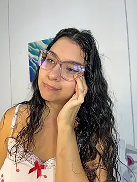 Gia_cutee - fuck my pussy in missionary