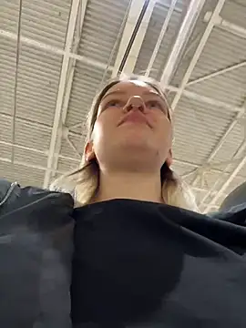 AshleyMur - naked show