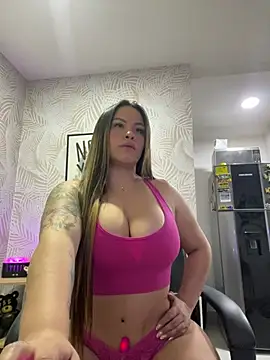 Sexyyykloee - fingers pussy mmmm
