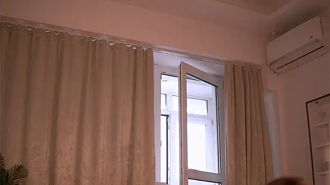 KiaraValez - topless