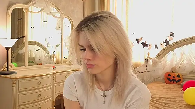 MercedezTimbs - A Kiss Just for You