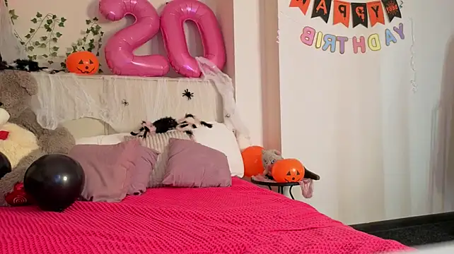 Charlotte_Stee