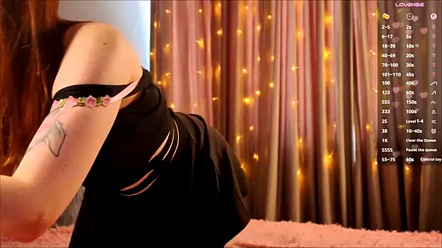 Leila____ - flash my breast