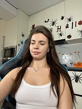 CurlyLara - 🥵Naked+VIDEO FOR LAST TIP