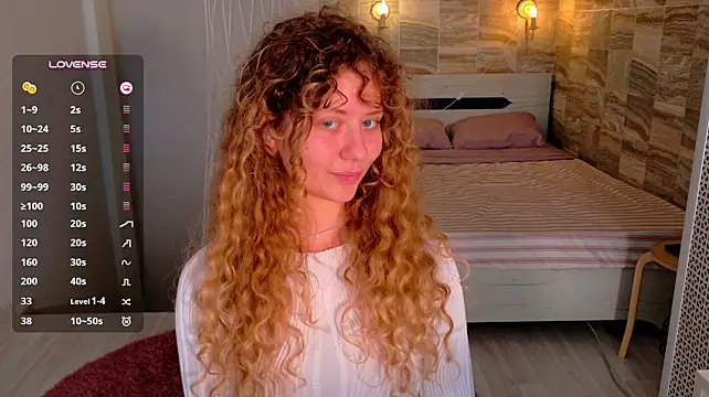 Milounee - doggy without panties
