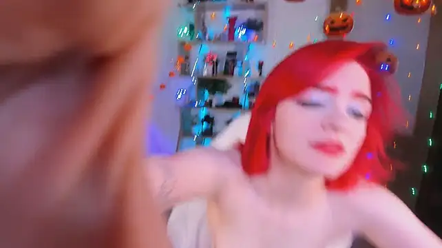 Jenny_Foster - HUGE SQUIRT