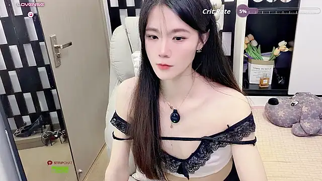 Yueyue-MM - 上空直播5分钟