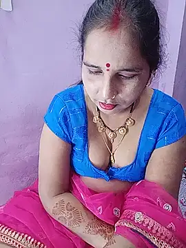 Reema05 - Dildo in anal pamp