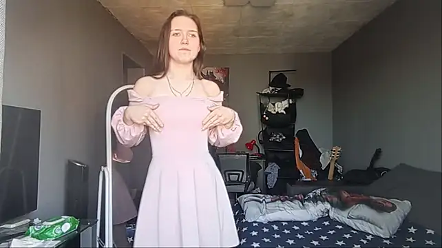 AlessandraToth - squeeze your butt with both hands