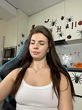 CurlyLara - 🥵Naked+VIDEO FOR LAST TIP