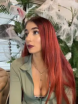 VixenRosse - Cameltoe & tease pussy