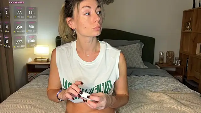 DannaEvan - spank my naked ass 5 times