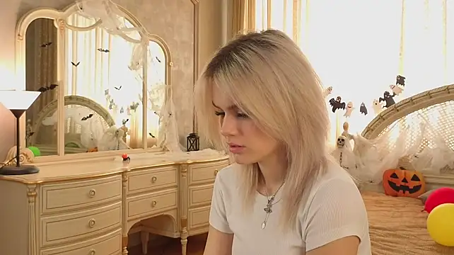 MercedezTimbs - A Kiss Just for You