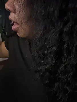 RoxieVoss - Last tip gets to control
