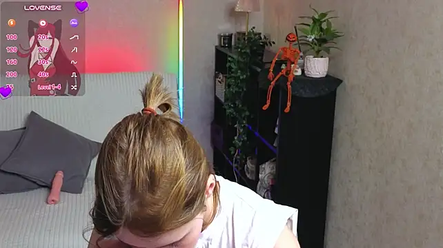 TaraEva - Naked twerknk eva