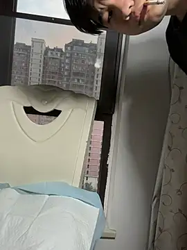 Biaomei520 - 户外男厕所小便池假阳具抽插2分钟