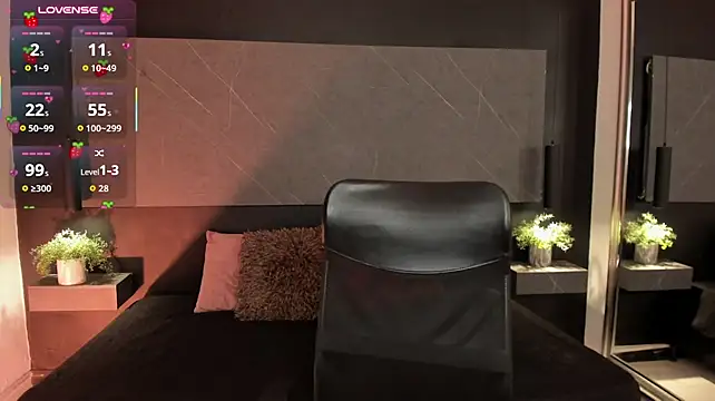 SaraaMills - sexy striptease 🍒😈