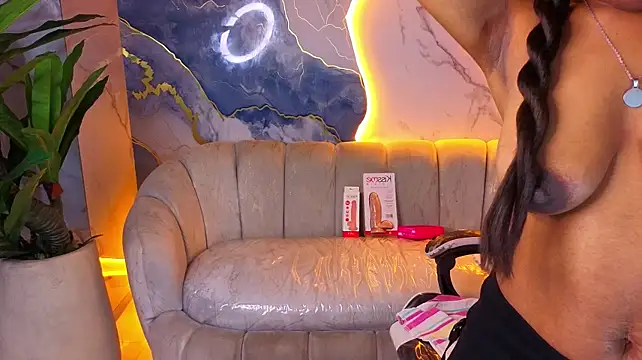 Kimmy_tx - oil ass