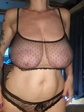 LadySecret_X - Sit on my face 👅