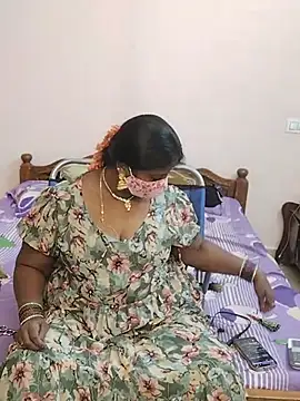 Telugu---___geeta - Show boobs