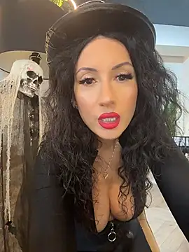 BeckyShineX - Show Me Some Love😏