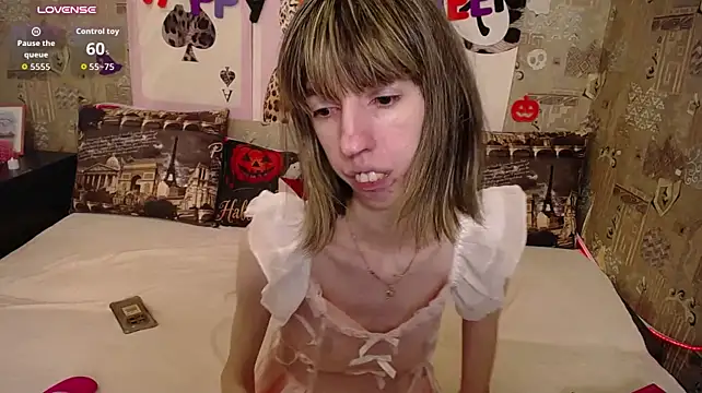 Unusual_G - dildo in pussy 2min