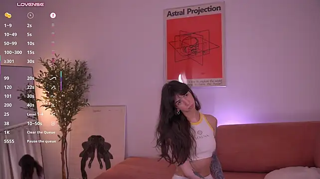 Pheromoon - tease my lips w tongue