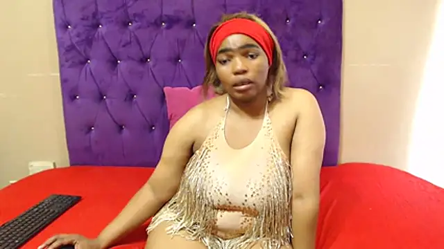 EBONYBUSTYY - squirt