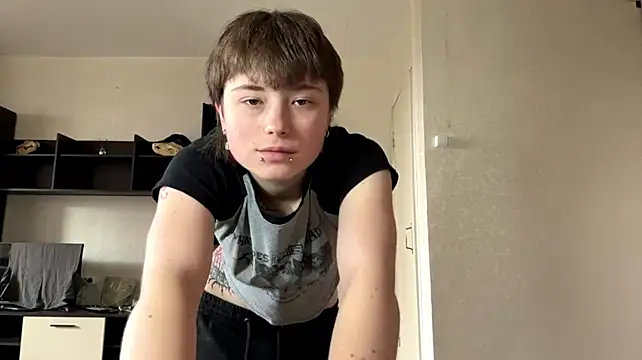 Nellyts - Touch under my Bra