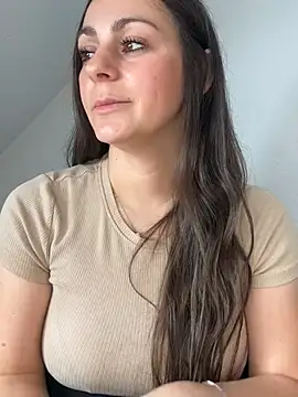 Loella-Rose - Last tip wins 🔥1 video + 1 nude