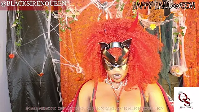 BlackSirenQueen - INSERT BUTT PLUG AND TWERK