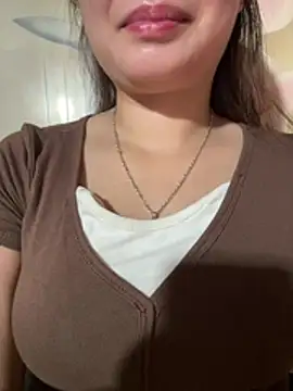 LoveShae_XYX - Ngày quốc tế phụ nữ mong được yêu thương