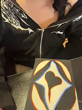 Poisonissa - be a good boy and lick my feet✶⋆.˚