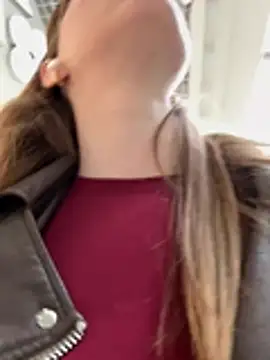 FReyja_44 - Show tits