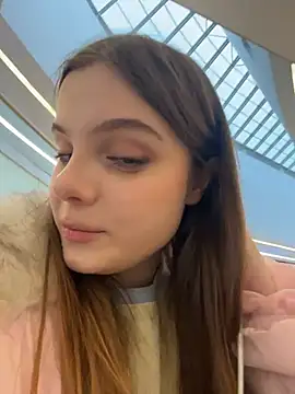 Lunabelle_ - Strip to waist+zoom squeeze nipple in WC