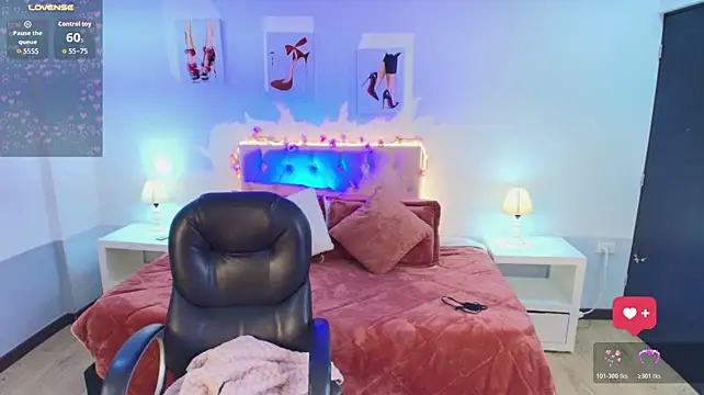 Kat_cute__ - Flash pussy