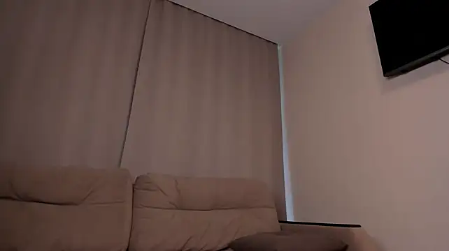 Fappershy - Handbra massage<3